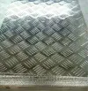 The manufacturer offers wholesale aluminum coil patterned aluminum plates and aluminum alloy anti-slip, anti-rust and scratch-resistant patterned aluminum plates for vehicle compartments in stock details Picture